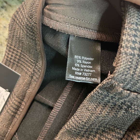 Simply Vera Wang The Tailored Wide Leg Short Twill Pants Size 10 NWT - Picture 10 of 16